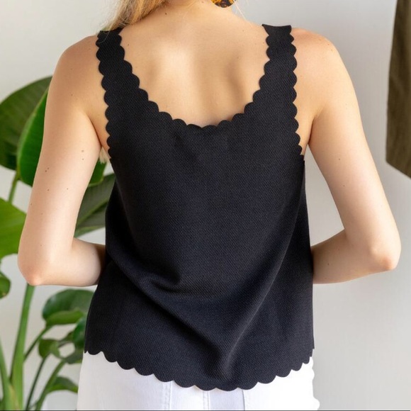 NWT Francesca’s Black Scallop Tank - Picture 2 of 5